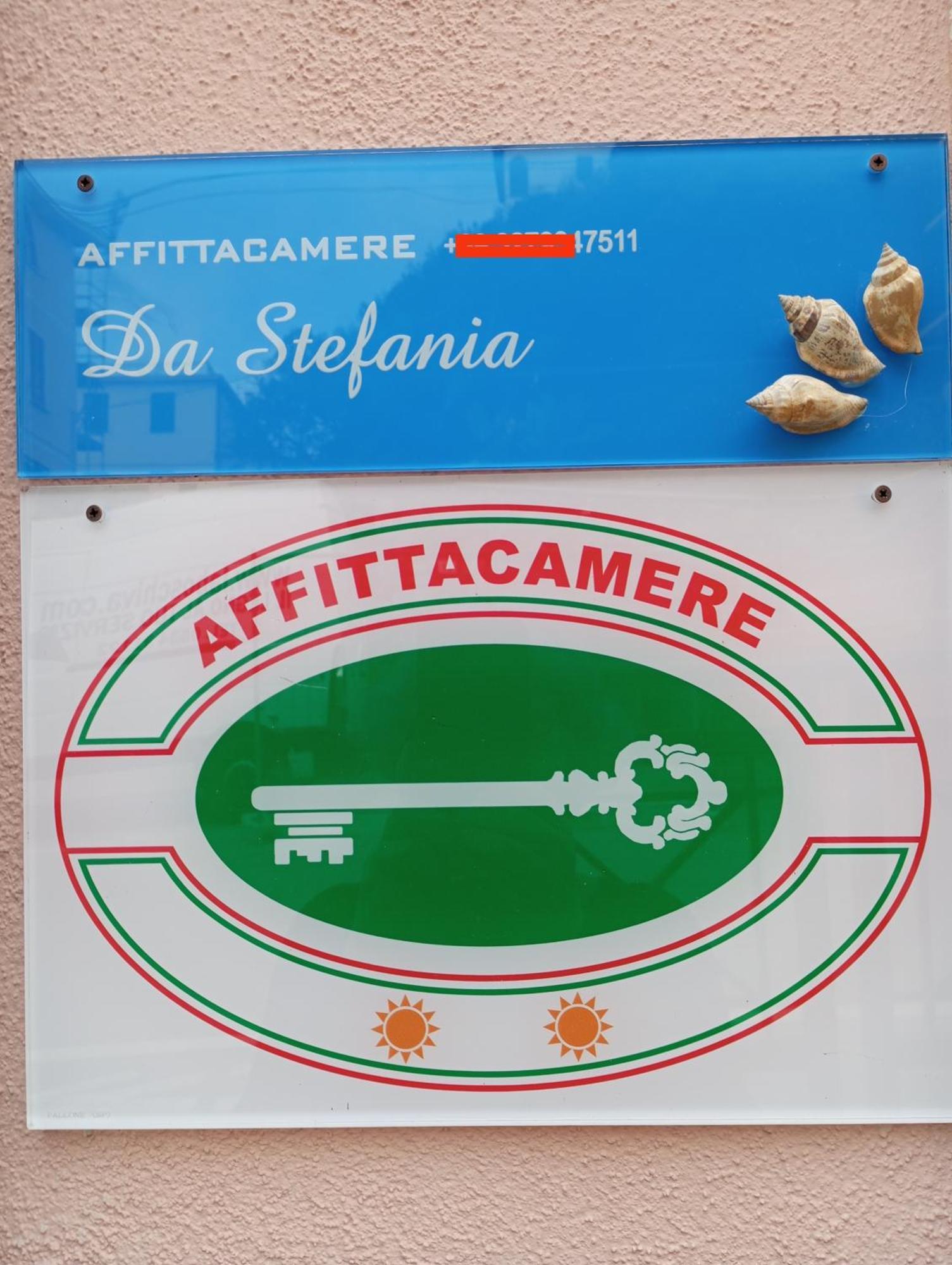 Готель Da Stefania Монтероссо-аль-Маре Екстер'єр фото